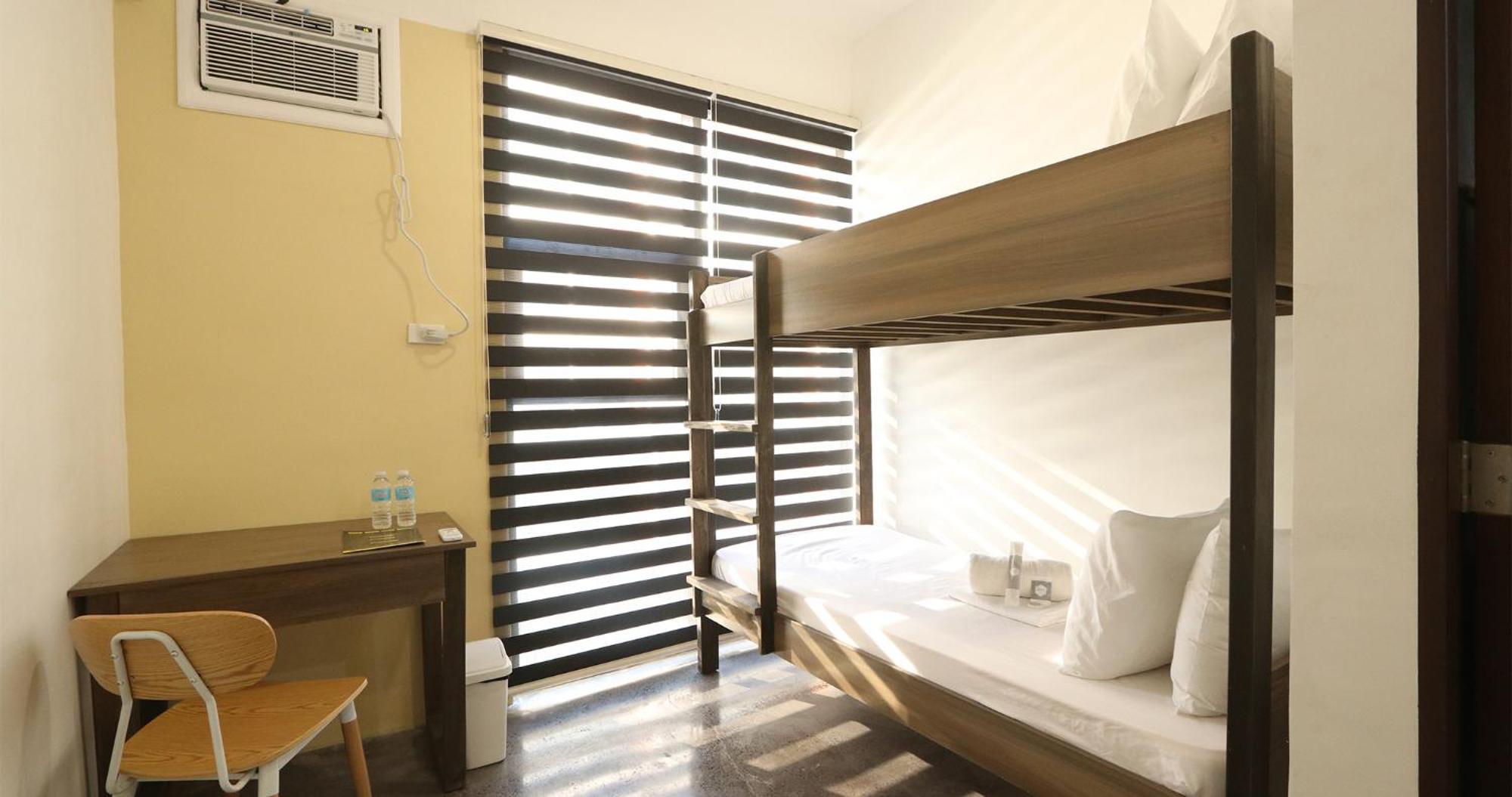 Hostel The Pad Coliving Cebu Stadt Exterior foto