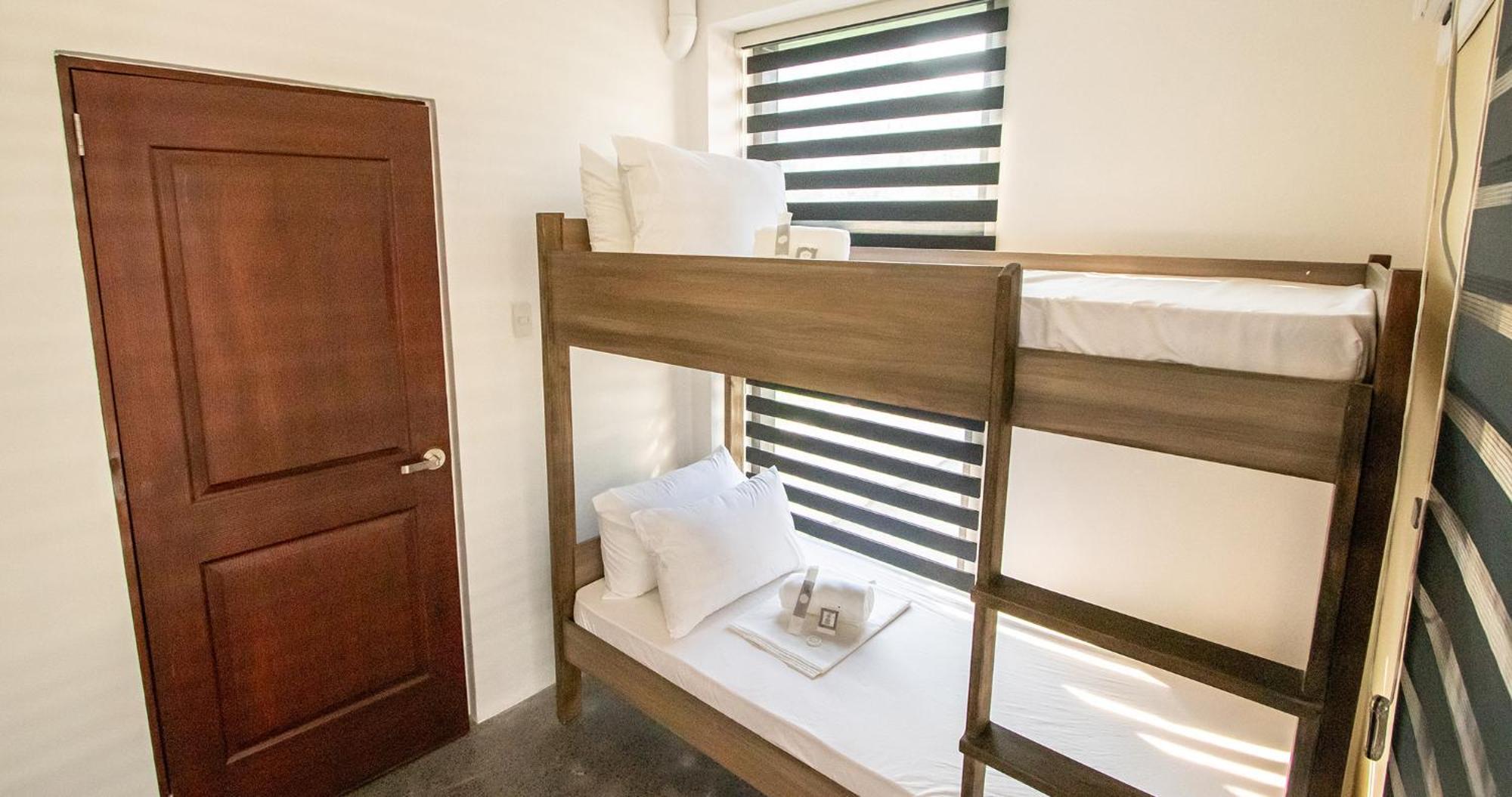 Hostel The Pad Coliving Cebu Stadt Exterior foto